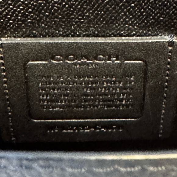 Coach Tatum C4078 Brand New Condition - Picture 3 of 7